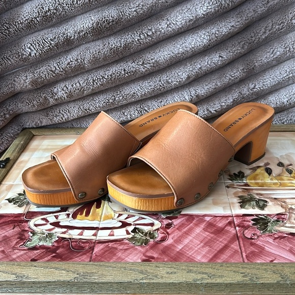 Lucky Brand Shoes - Lucky brand clogs
